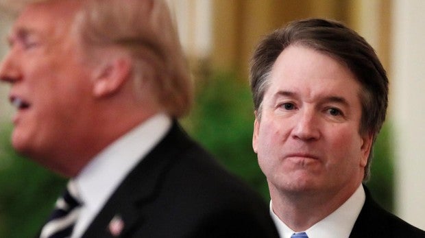 El presidente de Estados Unidos, Donald Trump, junto al juez Kavanaugh