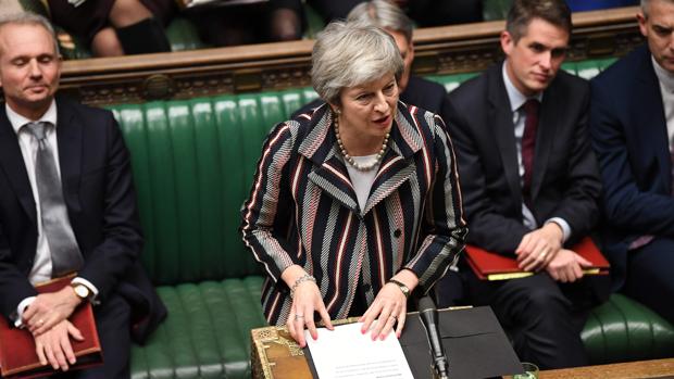 La Primera Ministra de Gran Bretaña, Theresa May, dando una declaración a la Cámara de los Comunes en Londres