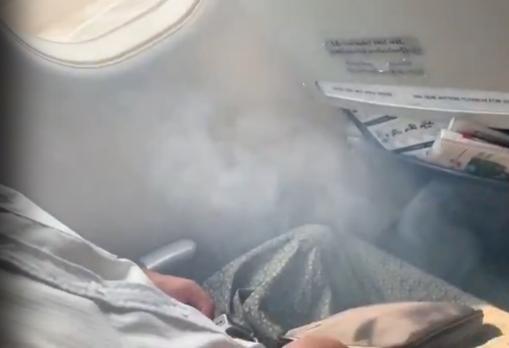 El humo entra en la cabina tras el aterrizaje