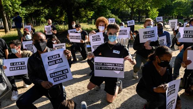 Convocan una manifestación antiracista ante el Tribunal de París en solidaridad con la muerte de Floyd