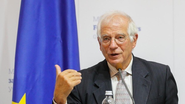EE.UU. acusa a Borrell de ir por libre en Venezuela