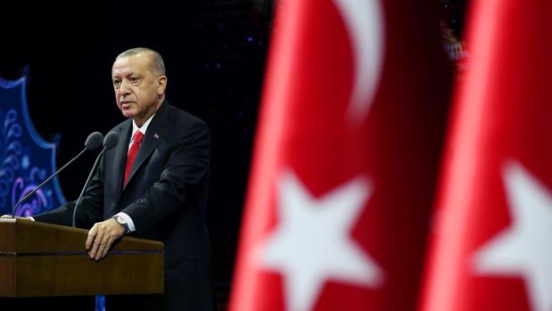 Erdogan llama ahora a boicotear los productos franceses por su «hostilidad contra el islam»