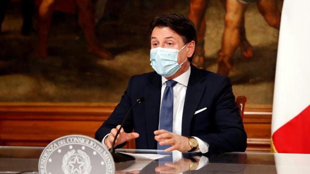 Conte acude a la Cámara con su gobierno en riesgo