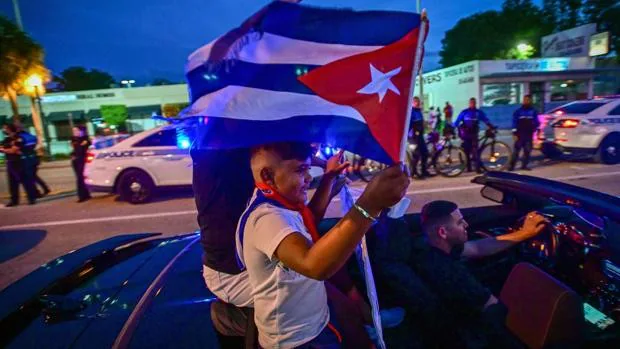 Hacia el fin de la dictadura cubana