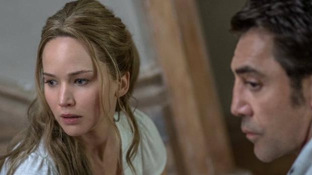 Jennifer Lawrence y Javier Bardem, nominados al Razzie de su categoría por «madre!»