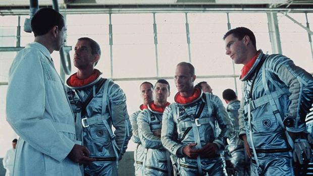Fotograma de «Elegidos para la gloria», con Scott Glenn, Fred Ward, Ed Harris y Dennis Quaid, entre otros