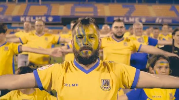 Imagen de la campaña de abonados del Alcorcón, inspirada en «Vikingos»