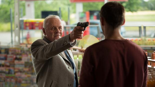 Escena de Persecución al límite con Anthony Hopkins