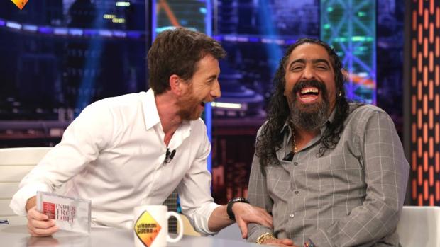 Pablo Motos y El Cigala, en «El hormiguero»