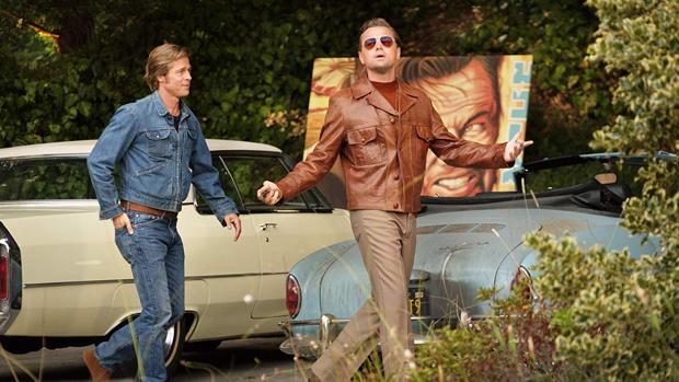 Brad Pitt y Leonardo DiCaprio, en «Érase una vez en Hollywood»