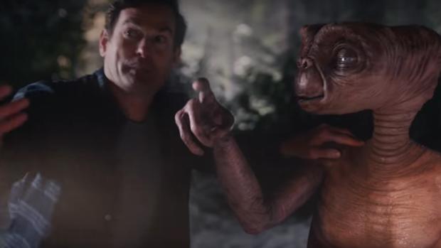 El Reencuentro Cargado De Nostalgia Navidena Entre E T El Extraterrestre Y Elliot