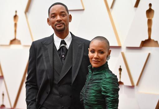 Will Smith, insieme alla moglie Jada Pinkett Smith, sul red carpet degli Oscar 2022