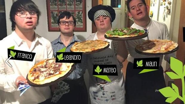 Los jóvenes que forman Los Perejiles