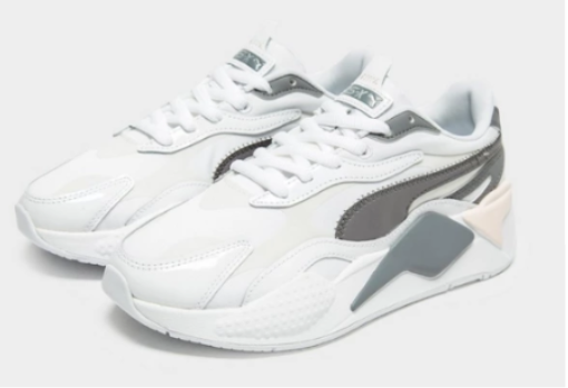 Este San Valentín, celébralo combinando las zapatillas en pareja