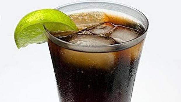 Los refrescos edulcorados ayudan a prevenir la recurrencia y la mortalidad en el cáncer colorrectal