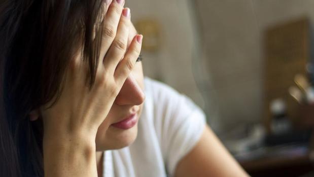 Las personas que sufren trastorno bipolar alternan episodios de euforia (manía) con otros de depresión