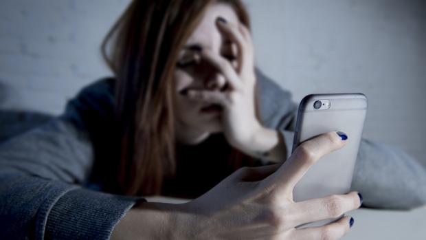 VKontakte habría comenzado a bloquear los perfiles de usuarios que publicaban contenidos relacionados con ese «grupo de la muerte»