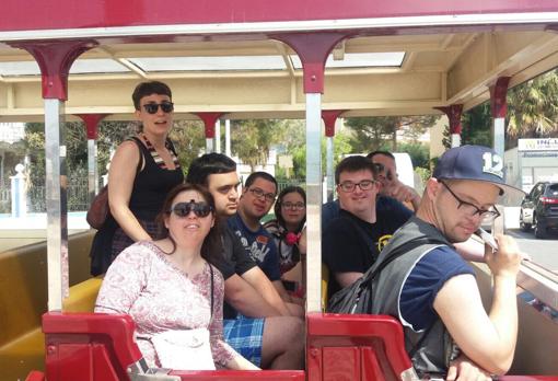 El grupo de jóvenes, durante sus vacaciones