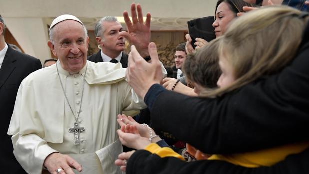 El Papa ha dirigido «un ferviente llamamiento a los líderes europeos para que demuestren solidaridad concreta hacia estas personas».