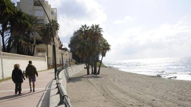 Paseo marítimo de la ciudad malagueña, entorno a la playa de la Rada