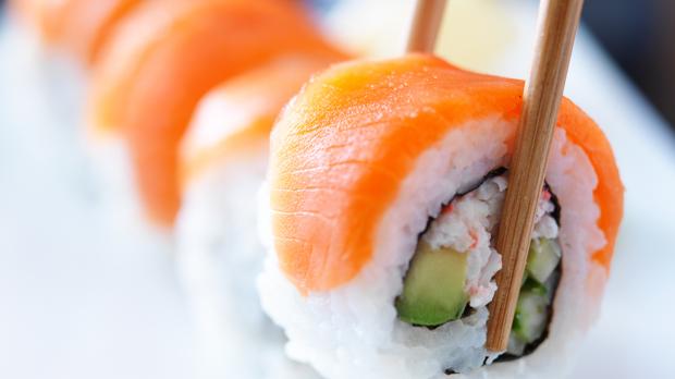 Imagen de archivo de piezas de sushi