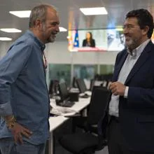 Un momento de la entrevista con Agustín Pery, director adjunto del diario