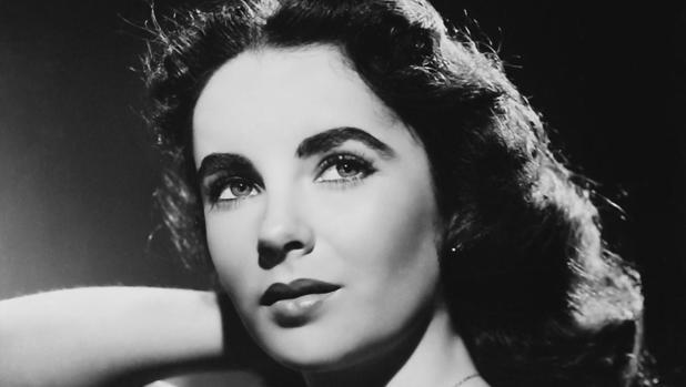 Elizabeth Taylor , la última propietaria conocida de «La Peregrina»