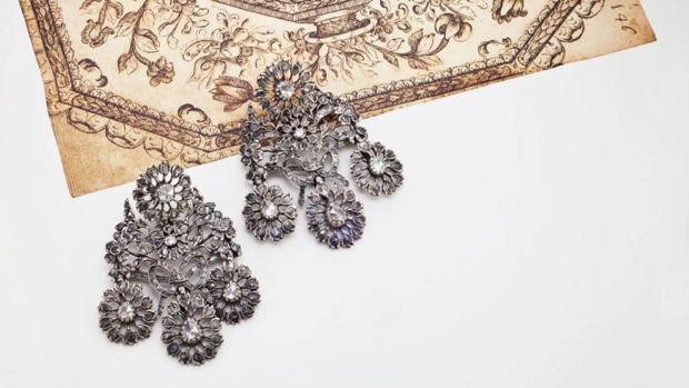 Pendientes Girandole en plata y diamantes. Portugal (S. XVIII)