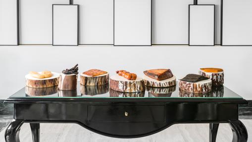 Carro de salazones, los grandes protagonistas de esta temporada del restaurante Quique Dacosta