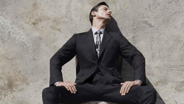 Cuántos trajes necesitas para ir a trabajar?