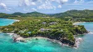 Mustique, la isla de las polémicas vacaciones de Boris Johnson