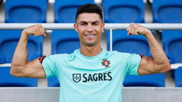 Cristiano Ronaldo Consigue Un Récord Millonario Que Poco Tiene Que Ver ...