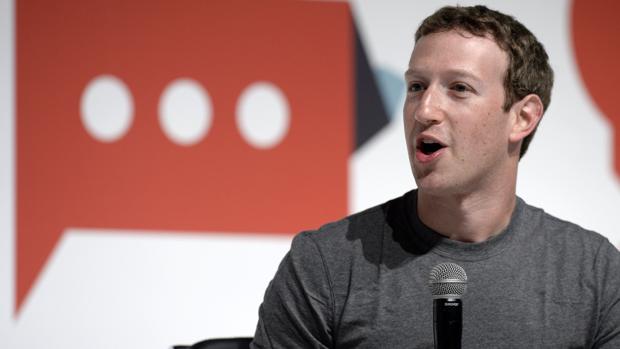 Mark Zuckerberg, fundador de Facebook, durante una intervención