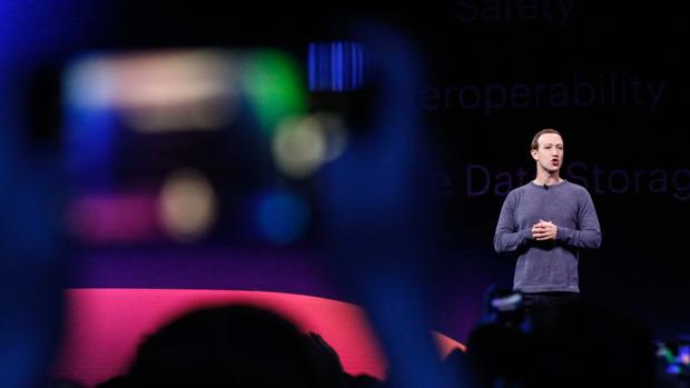 Mark Zuckerberg, fundador de Facebook, durante una intervenciÃ³n