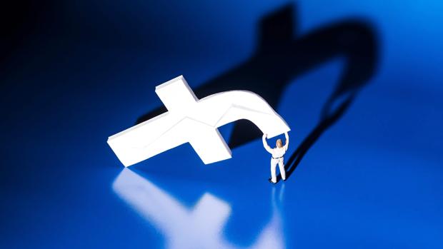 Facebook, acusado de tener un sesgo hacia la izquierda en su «tribunal supremo»