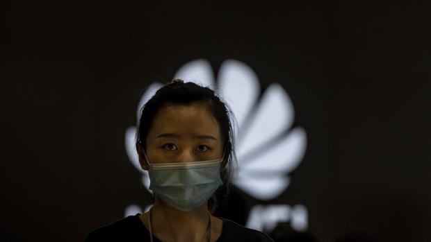 España se sitúa al margen de Francia y Reino Unido en su compromiso con Huawei en el futuro de las redes 5G