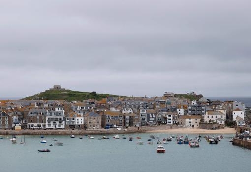 St Ives, just a mile from Carbis Bay